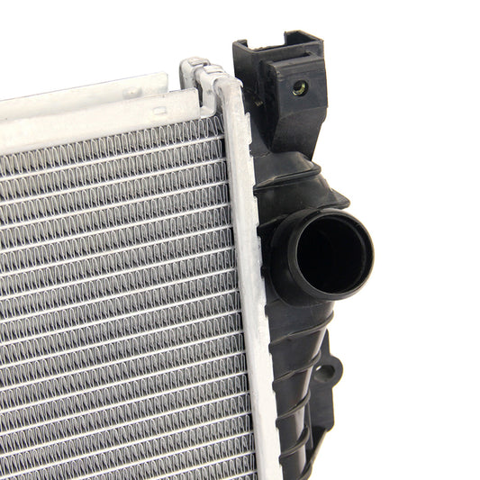 Radiator for Volvo XC90 2.5T 3.2L D5 T6 V8 Petrol / Diesel 2002-2017 Coolant