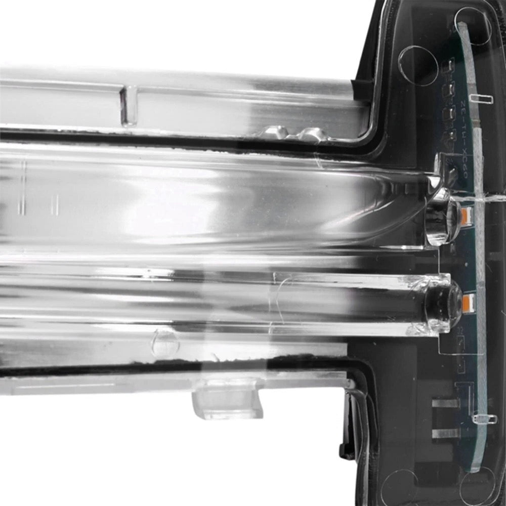 Right Mirror LED Indicator Light Suitable for Volvo XC60 models 2014–2017