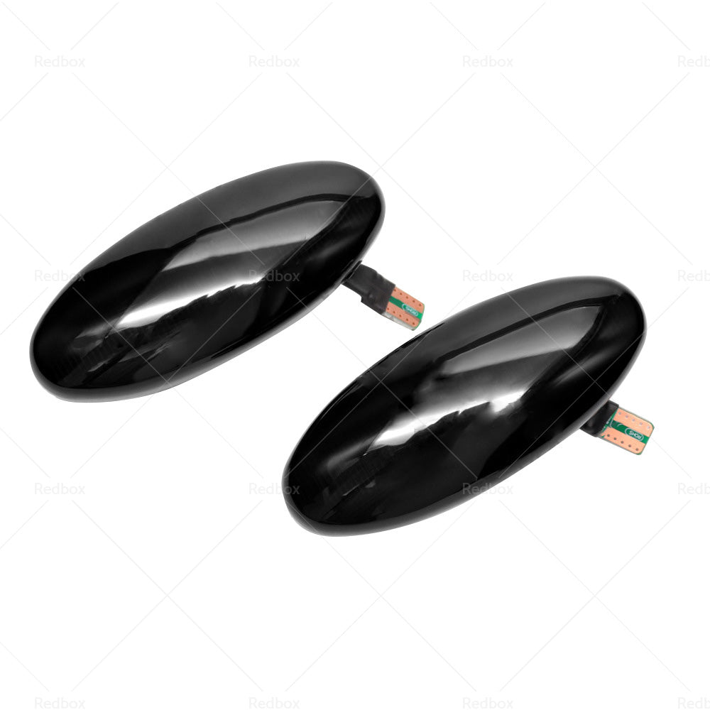 {{ 2x Dynamic Side Light Turn Signal Indicator Suitable For Nissan Navara D22 NP300 }} - Buy Car Parts Online at {{ Kaka Auto Parts }}.