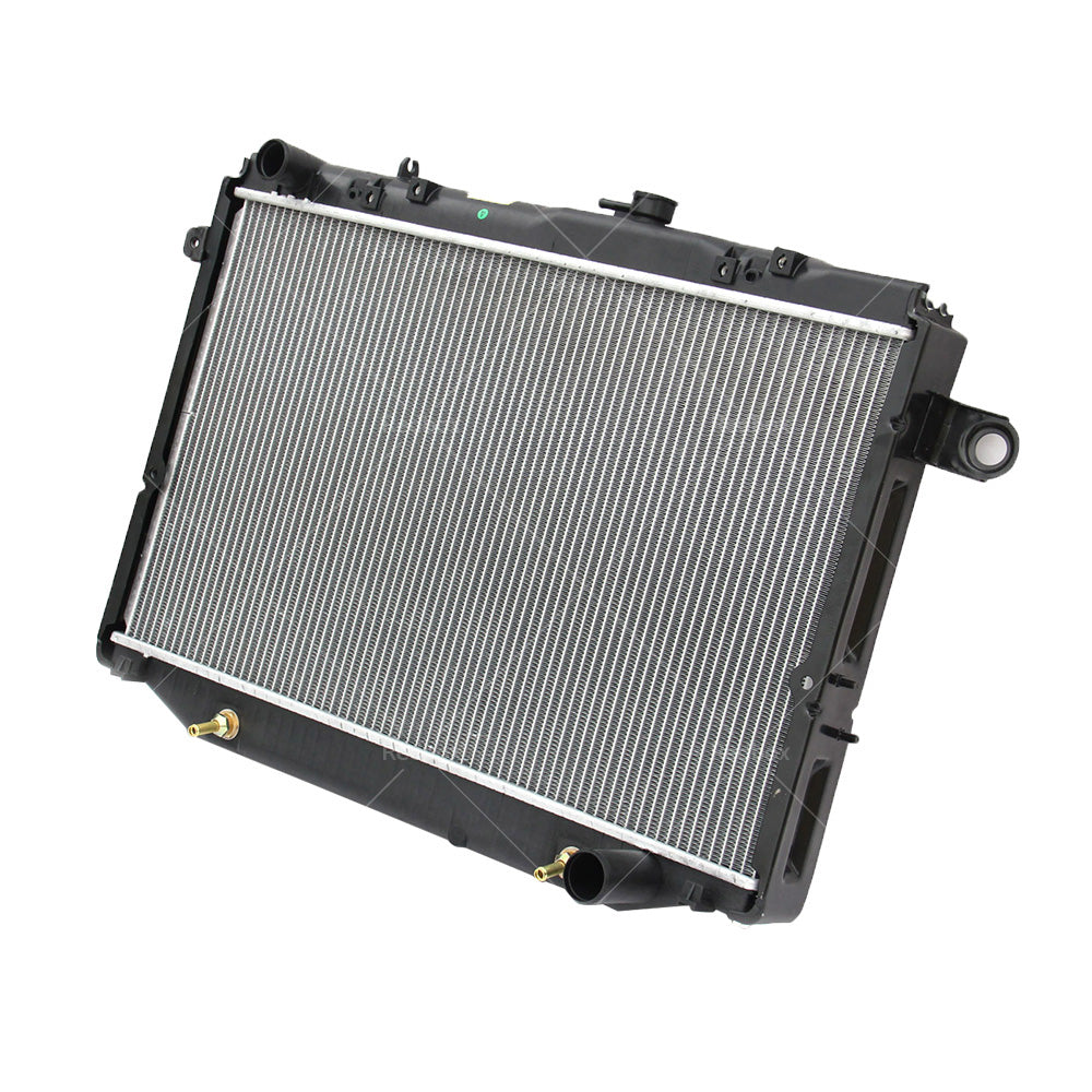 {{ Radiator Suitable For Toyota Landcruiser 100S HZJ105R FZJ105R HDJ100R 98-07AT MT }} - Buy Car Parts Online at {{ Kaka Auto Parts }}.