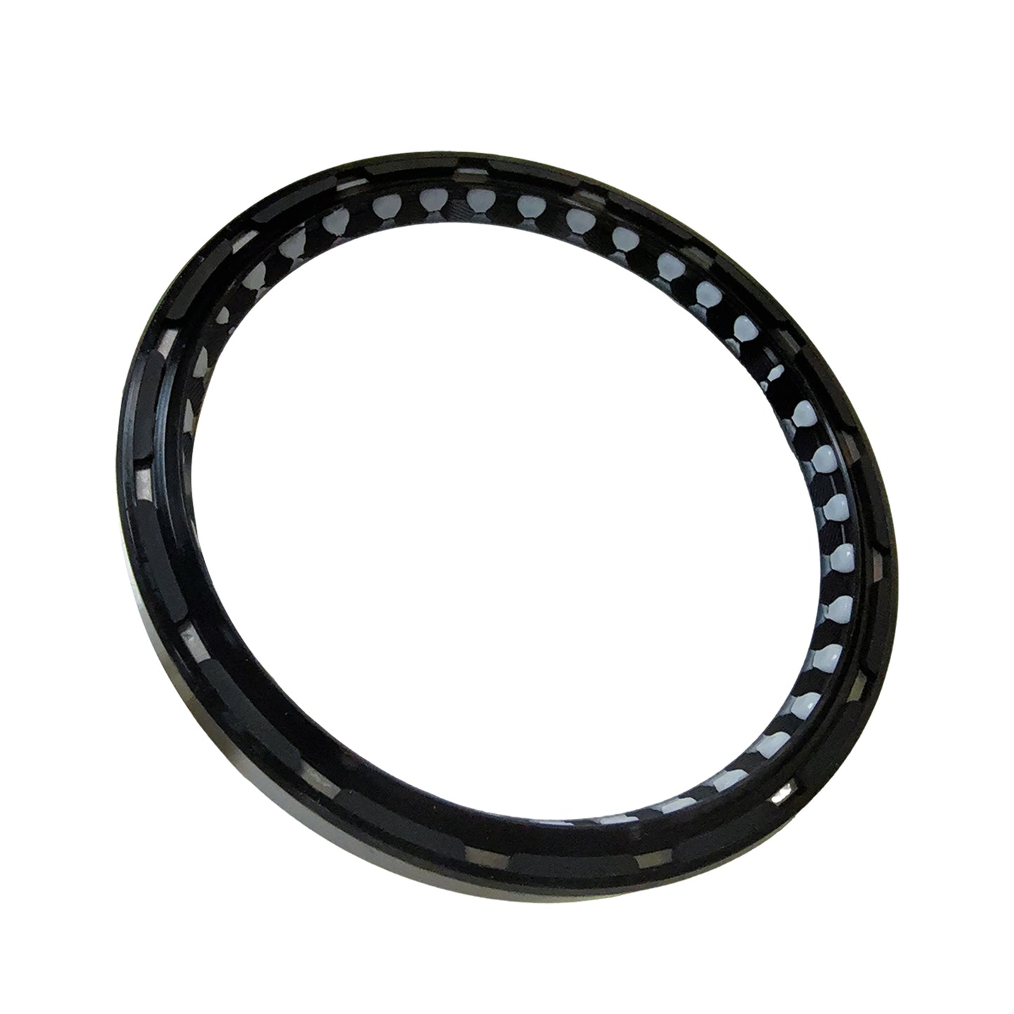 Rear Crankshaft Oil Seal Suitable for Nissan Navara D21 D22 TD27 2.7L Diesel