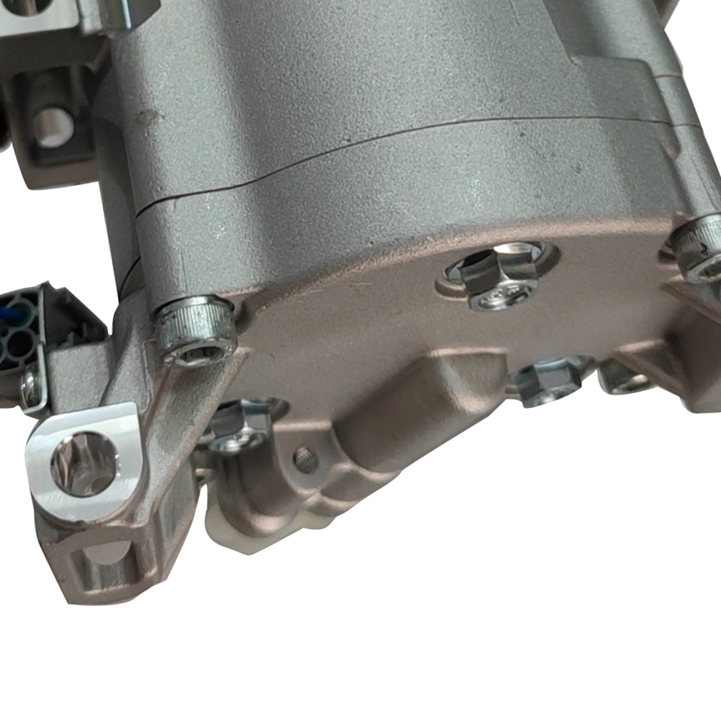 {{ Air Con AC Compressor Suitable for Toyota Corolla ZZE122R 1.8L Petrol 1ZZ-FE }} - Buy Car Parts Online at {{ Kaka Auto Parts }}.