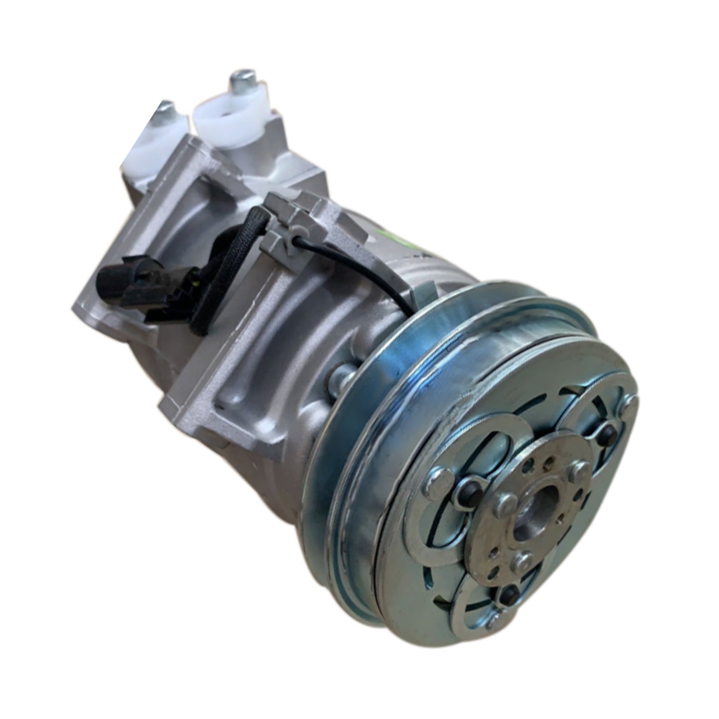 {{ Air Conditioning Compressor Suitable for Mitsubishi Triton MN 2.5L Diesel 4D56 }} - Buy Car Parts Online at {{ Kaka Auto Parts }}.